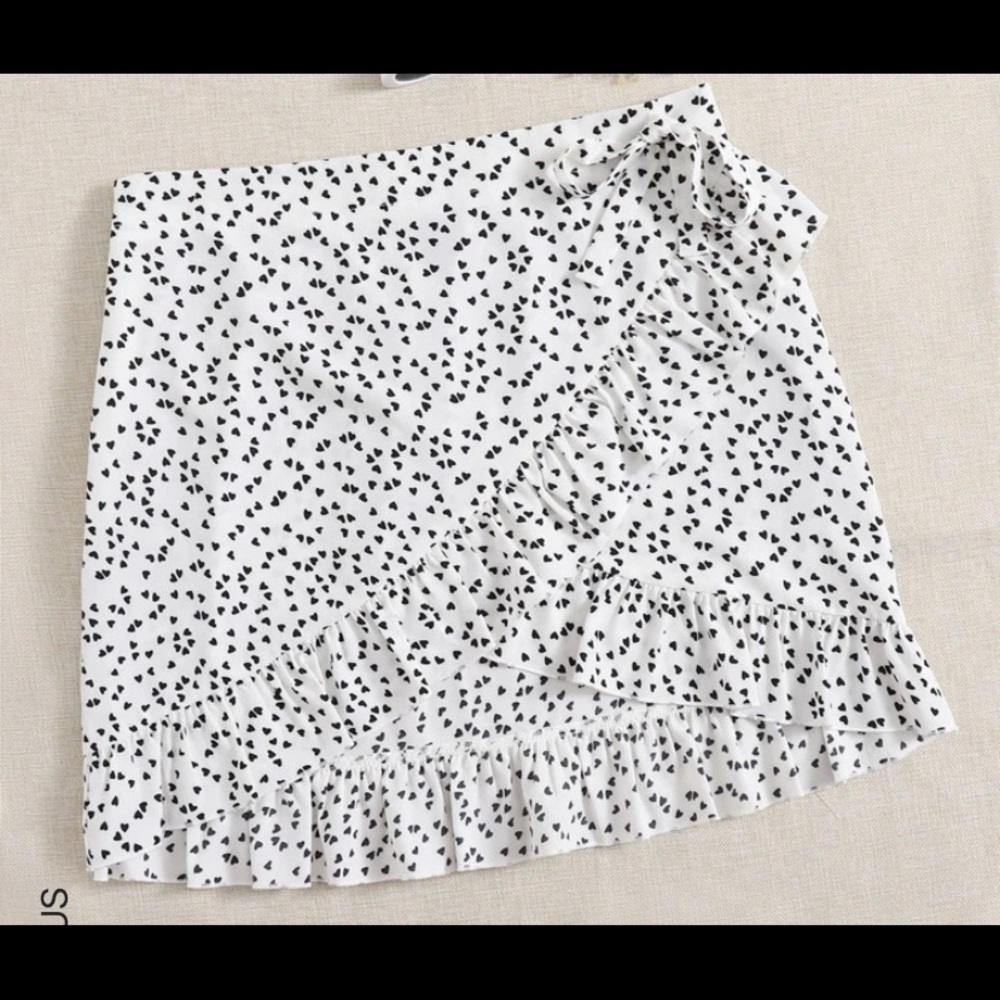 White spring skirt